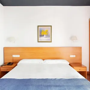 3* Otel La Santa Maria